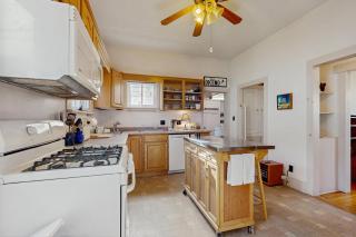 Pleasant Street 43 - 4