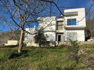 Villa Hoxha Tepelen - 8
