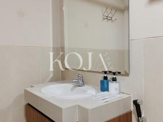 Luxe 2-Br City View U-Residence 2 Karawaci - 4