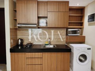 Luxe 2-Br City View U-Residence 2 Karawaci - 2