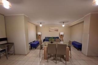 Depto Cercano al centro con estacionamiento - 2