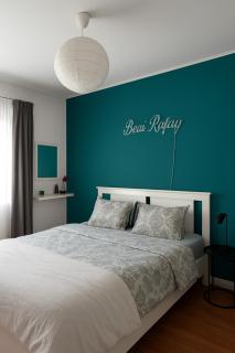 Lisbon private Room in Shared Apartment - 2