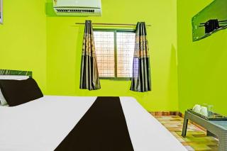 Hotel O New Shan-e-Punjab Veer Restaurant and lodging - 1