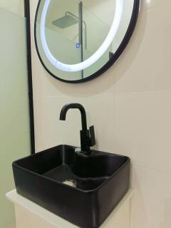 LinQues & Bethel Residences - 6