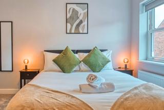 Central and Stylish, Garden and Parking - 1