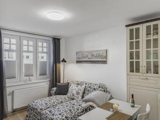 Objekt-Nr 240 - Hafen - Kurgartenstraße - 0