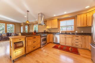 River Watch Getaway - 6