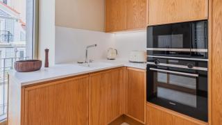 Contemporary 3 BDR Flat with Parking by LovelyStay - 1