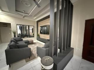 The urban luxe residence - 5