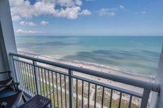 High Floor, Direct Oceanfront Views,Camelot Resort - 7