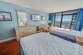 High Floor Studio, Oceanfront, Heated Pools,Views - 0