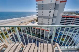 High Floor Studio, Oceanfront, Heated Pools,Views - 4