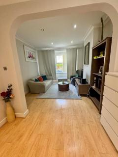 Wimbledon Tennis House - 5