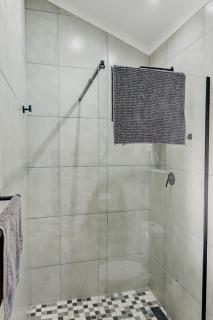 Pecan Heights Studios - 4