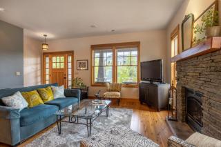 Neighborhood Nest - 6