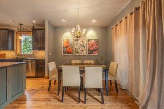 Neighborhood Nest - 2