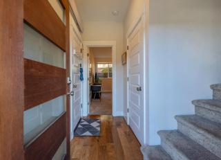 Hull Street Loft - 5