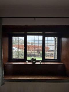 Bradshaw Cosy 2BR Retreat - Free Parking! - 4