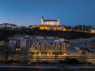 BOHÉME-City Center-Castle-Riverside-Self check-in-Aircondition - 9