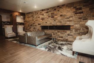 Cobblestone Hotel & Suites - Ottumwa - 1