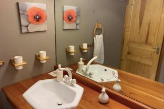 Cozy apartment with views of the mountains - 6