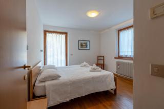 MountainHome Garage and Free Parking - 4