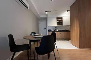 Dois quartos com garagem - Gleba Palhano - 1