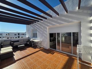 Superbe appartement avec une vue panoramique sur piscine - 7