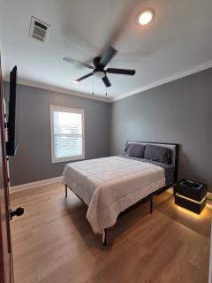 Luxury Home Nola 3bed 2bath - 3