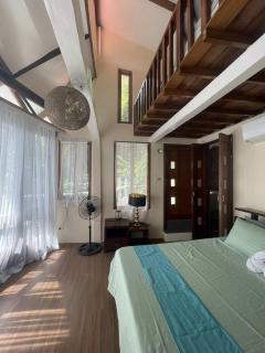 Coco Cavana - Red House - 3