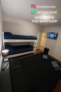 Mdqhouse - jovenes max 11 huéspedes cochera peatonal - 0