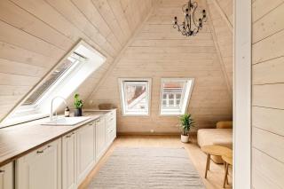 1BR Balcony in heart of old town - 7