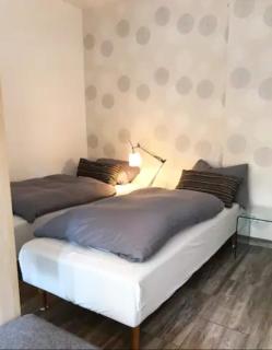 Designer Central Apartment with Parking & Terrace - 1