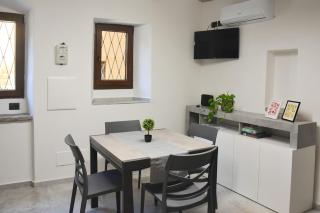 2 min dal Lago di Lugano - 3 bagni, 2 camere, Wi-fi & aria condizionata - 1