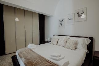 Palazzo Pezzolla by MONHOLIDAY - 5