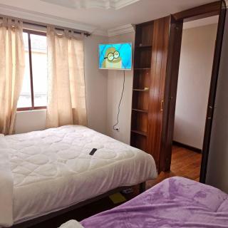 Casa grande cerca de todo - 3