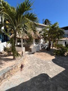 Mittoz House in the center and beach access - 4