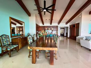 Luxury Oceanfront Penthouse Concierge Cook - 1