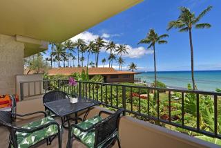 Paki Maui 207 · PM 207 BeachFront 1BD w Ocean View - 6