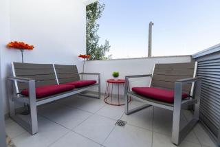 Avenue Flat in Lagos - 3