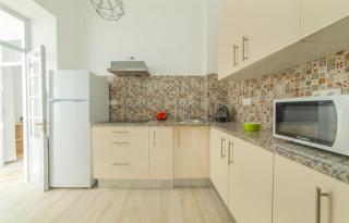 Oliveira Downtown Apartment - 2