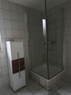 Modern 2-room apartment with large kitchen - Pfungstadt - 7