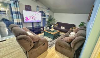 Waterfront 2-BR Cottage Retreat in Manitoulin Island - 7