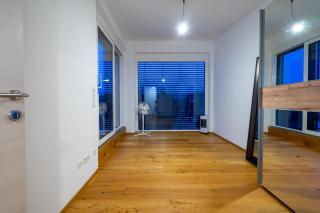 Bennett Apartment - 1