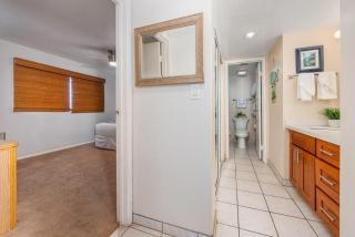 Valley Isle 902 · VI 902 BeachFront Condo w Sunset Ocean Views P - 2