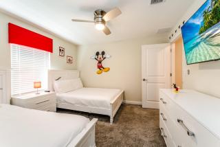 Awesome 5 br townhome with pool by Disney - 4