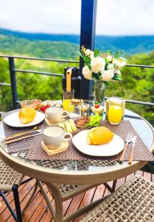 Linda Cabana com Vista Incrível nas Montanhas com Trilha, Cachoeira e Alexa - 7