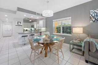 Regal Beach Club - 2bed Luxury unit - 9