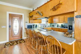 Lakefront, Private Pier! Quiet Lake Livingston Gem - Onalaska - 3