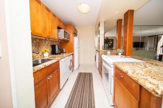 Valley Isle 601 · VI 601 OceanFront Condo w New AC Ocean Views P - 6